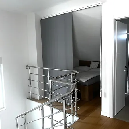 98a7 Apartamento Povljana