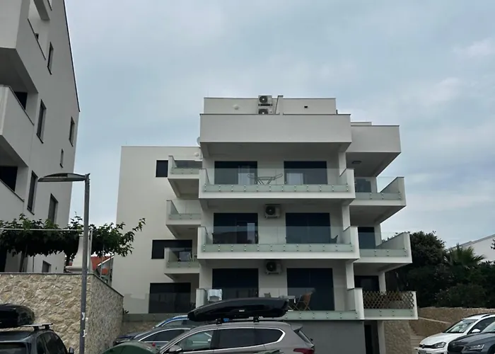 98a7 פובליאנה