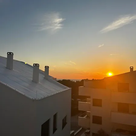 98a7 דירה